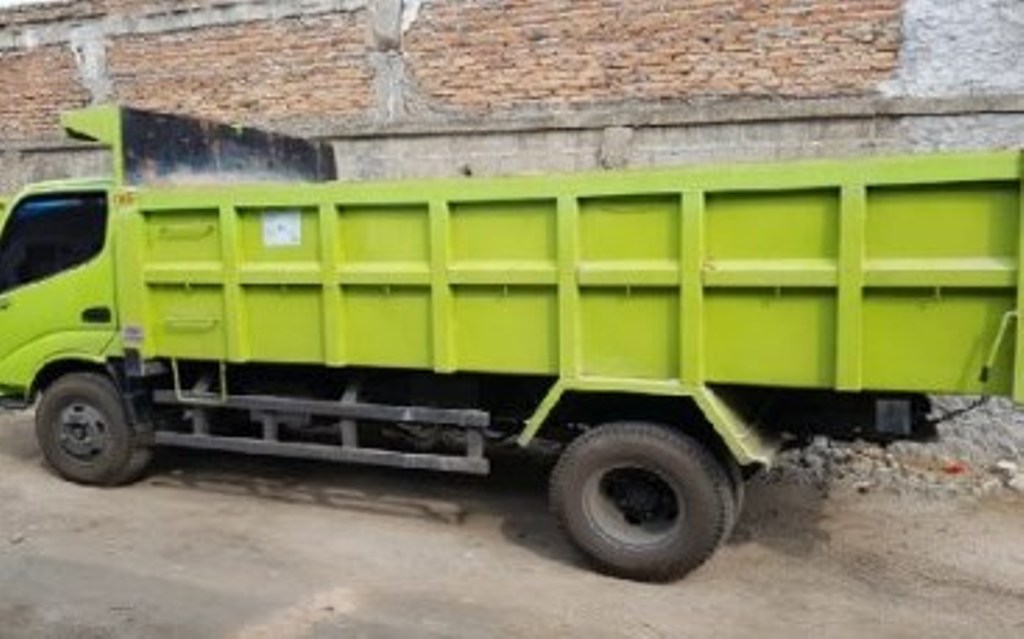 Sewa Dump Truck dan Jual Pasir Putih di Jayanti Hubungi 08118168989
