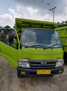 Sewa Dump Truck dan Jual Pasir Putih di Cibubur Hubungi 08118168989