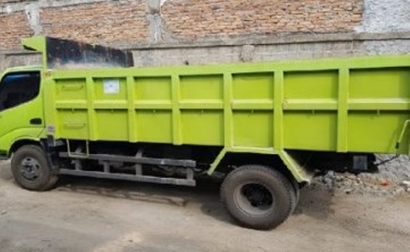 Sewa Dump Truck dan Jual Pasir Putih di Jatinegara Kaum Hubungi 08118168989
