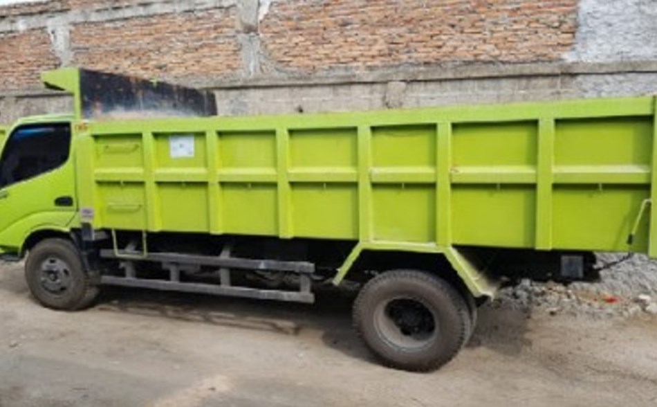 Sewa Dump Truck dan Jual Pasir Putih di Kebon Kelapa Hubungi 08118168989