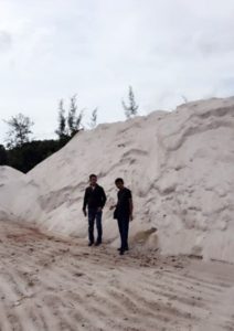 Sewa Dump Truck dan Jual Pasir Putih di Duri Kepa Hubungi 08118168989