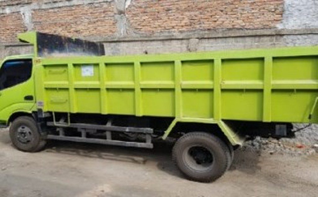 Sewa Dump Truck dan Jual Pasir Putih di Paku Jaya Hubungi 08118168989