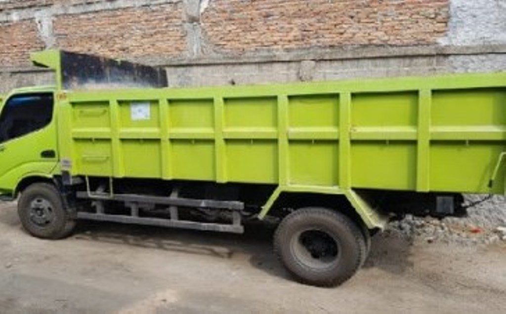 Sewa Dump Truck dan Jual Pasir Putih di Pondok Ranji Hubungi 08118168989