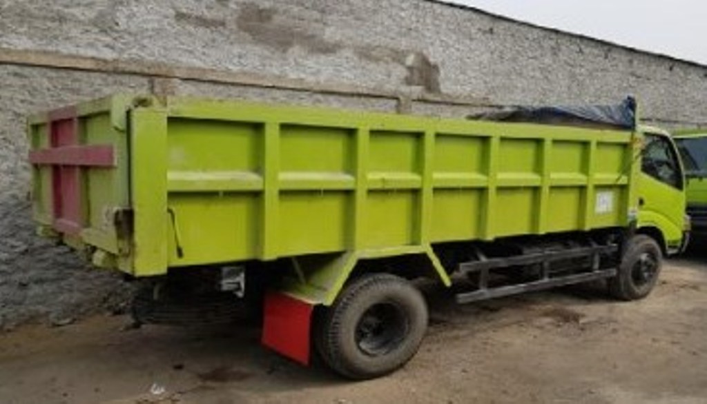 Sewa Dump Truck Jual Pasir Putih Jual Baja Ringan Tegal Alur Hub 08118168989