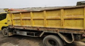 Sewa Dump Truck dan Jual Pasir Putih Bangka di Jakarta Timur Hub 08118168989