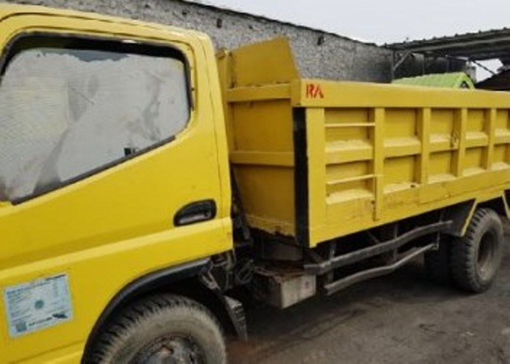 Sewa Dump Truck dan Jual Pasir Putih Bangka di Lagoa Hub 08118168989