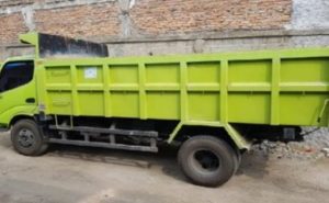 Sewa Dump Truck dan Jual Pasir Putih Bangka di Tugu Utara Hub 08118168989
