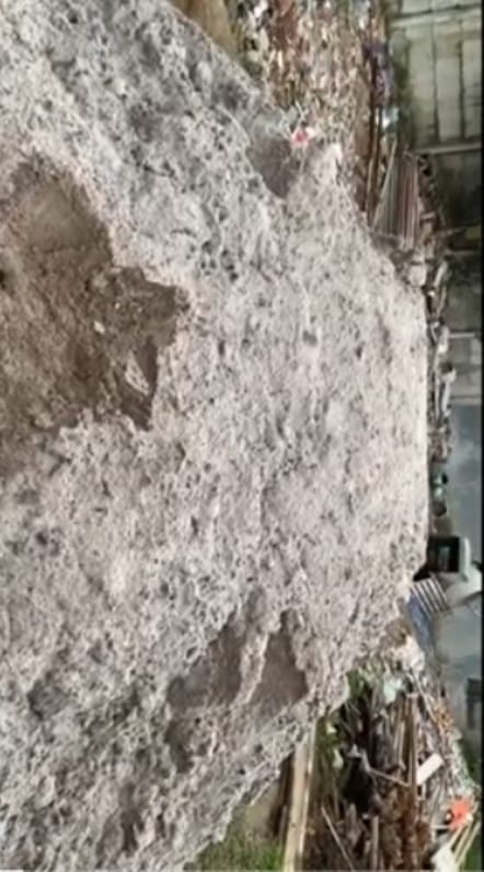 Pasir Bangka walau berwarna coklat dia tetap berasal dari pulau Bangka atau pulau Belitung.